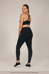Woman's High-rise W/Side Pocket Leggings